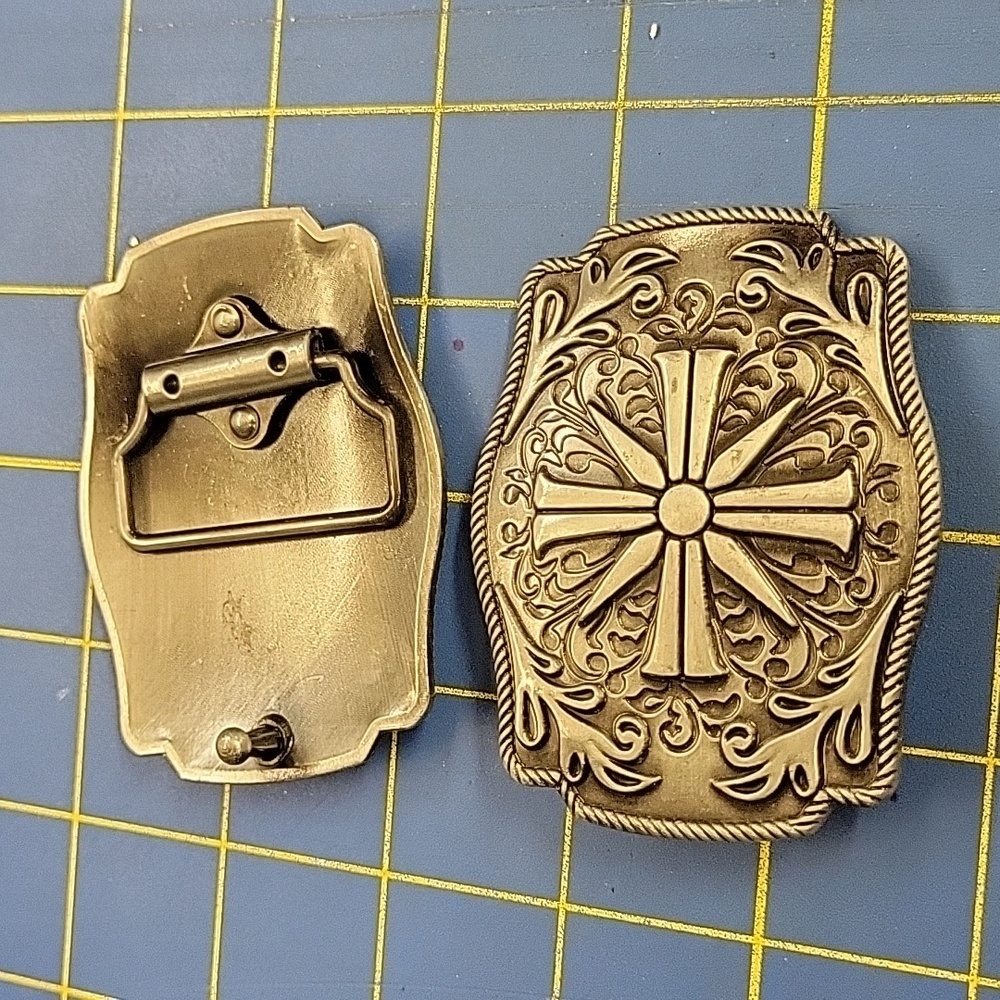 Western Silver Tone Buckle